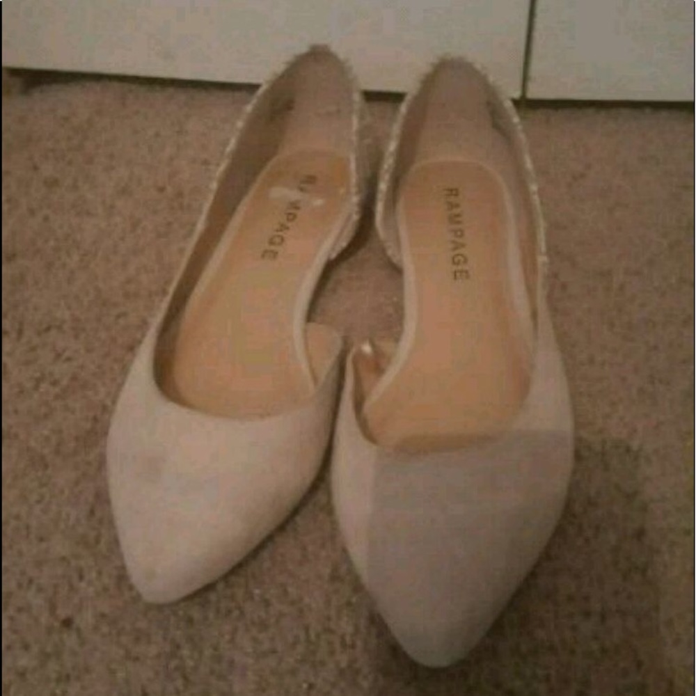 Créme Flats